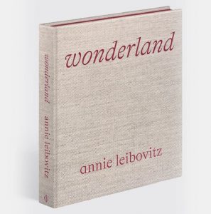 Annie Leibovitz - Wonderland - Signed Book 2021